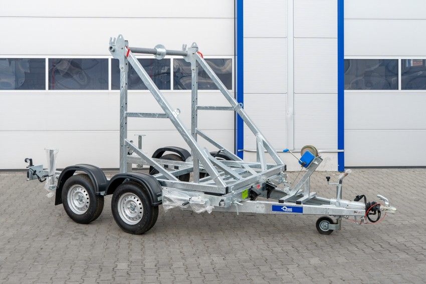 NEU Kabeltrommeltransporter Anhänger 475x232x217cm 3000kg zGG in Seesen