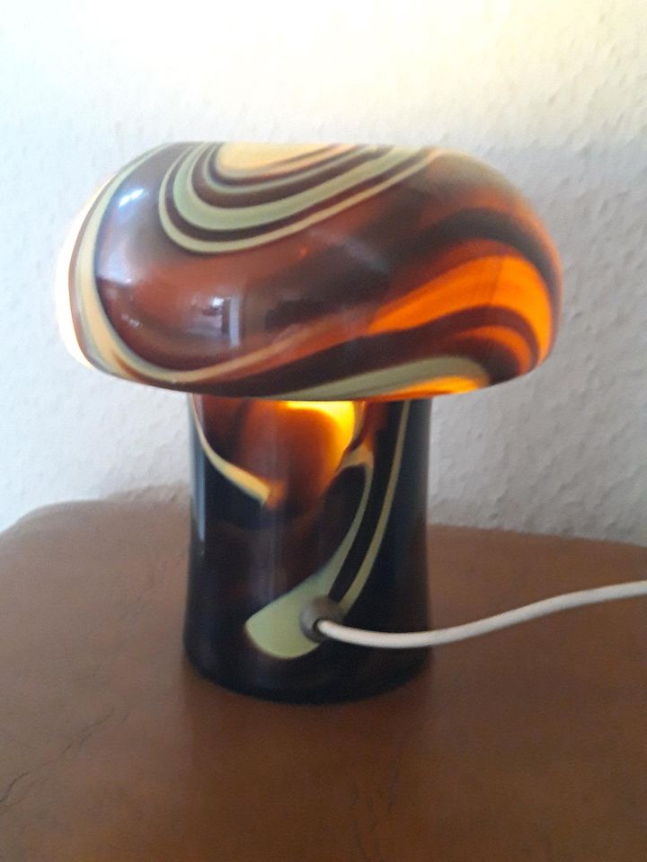 Faszinierinde Lampe aus echtem Muranoglas in Düsseldorf