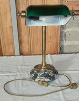 Berliner Messinglampe,Glas Bankerlampe,Antik grün,Schreibtischlam Baden-Württemberg - Abtsgmünd Vorschau