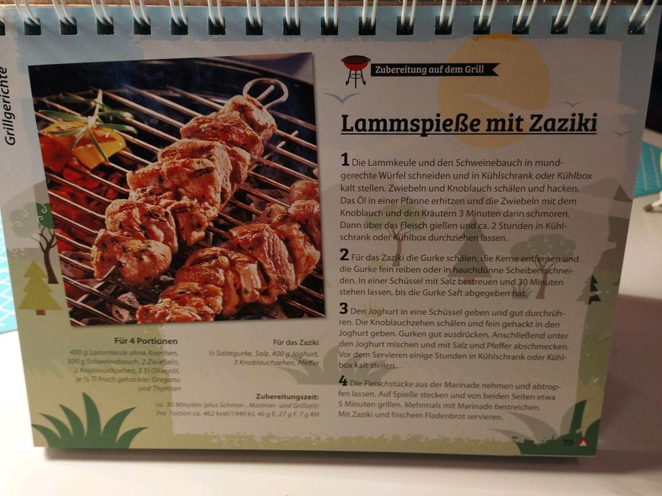 Rezepte Camping und Grill Kochbuch neuwertig in Altusried