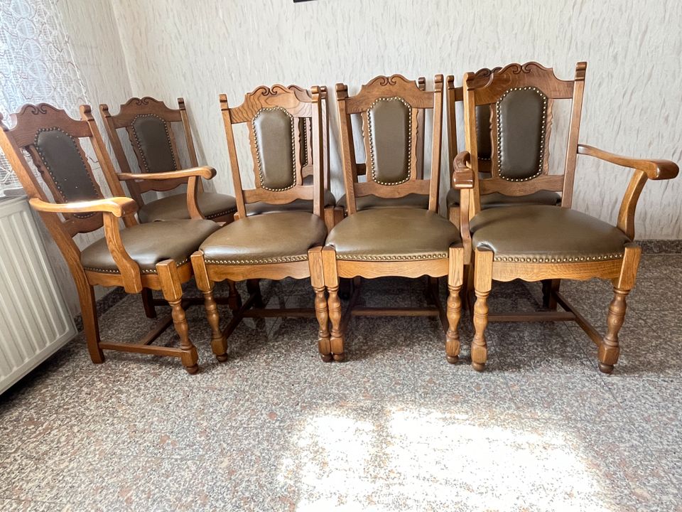 Stühle retro massiv 8 Stück in Freiberg am Neckar