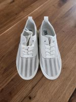 Zara Sommer Schuhe Neu Gr 35 Nordrhein-Westfalen - Kamp-Lintfort Vorschau