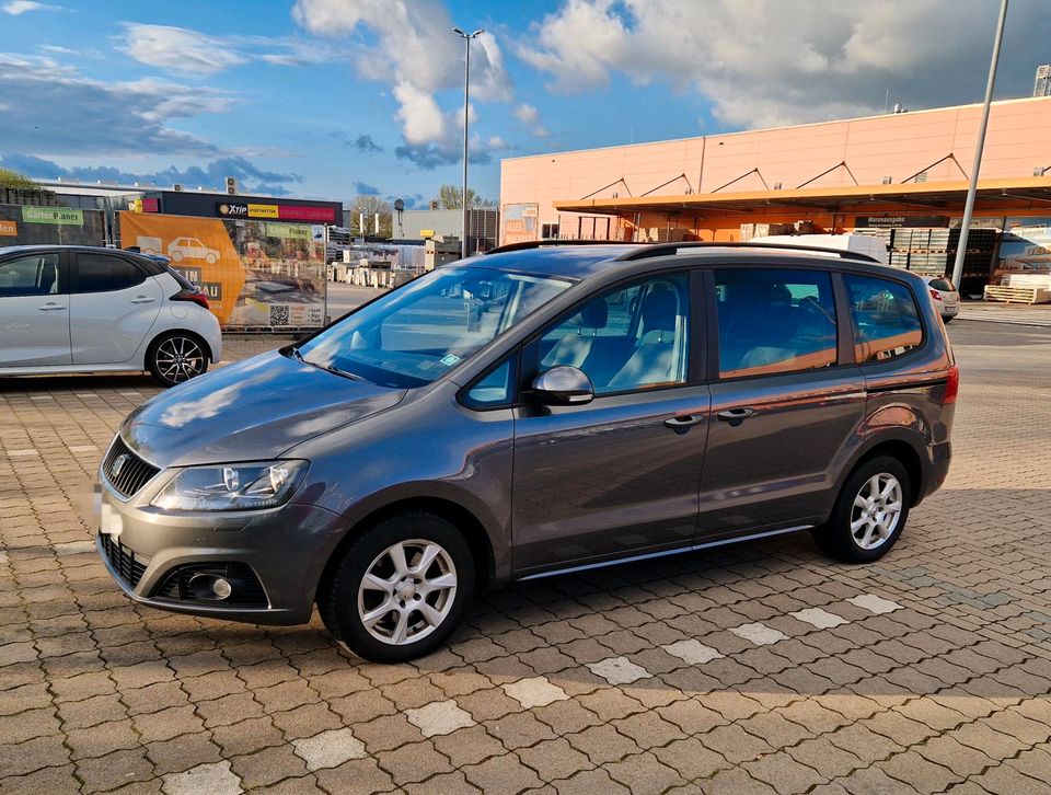 Seat Alhambra 2,0 TDI in Hamburg