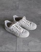 GUESS Halbschuhe,  weiß, Gr. 38, wie neu!!! Bayern - Schwanfeld Vorschau