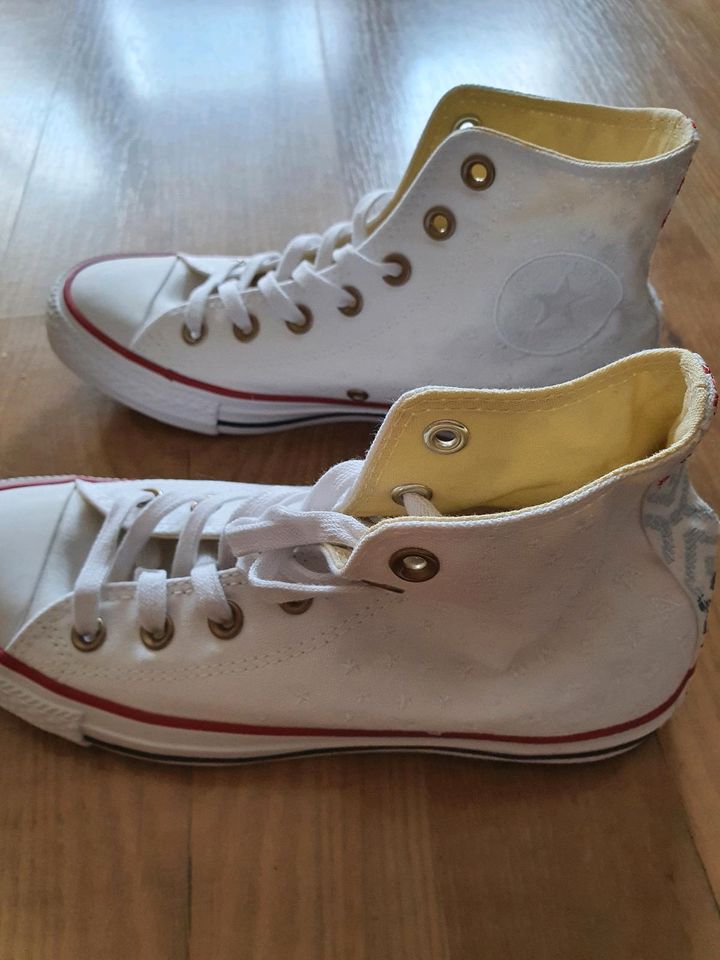 Converse NEU 38 in Geldern