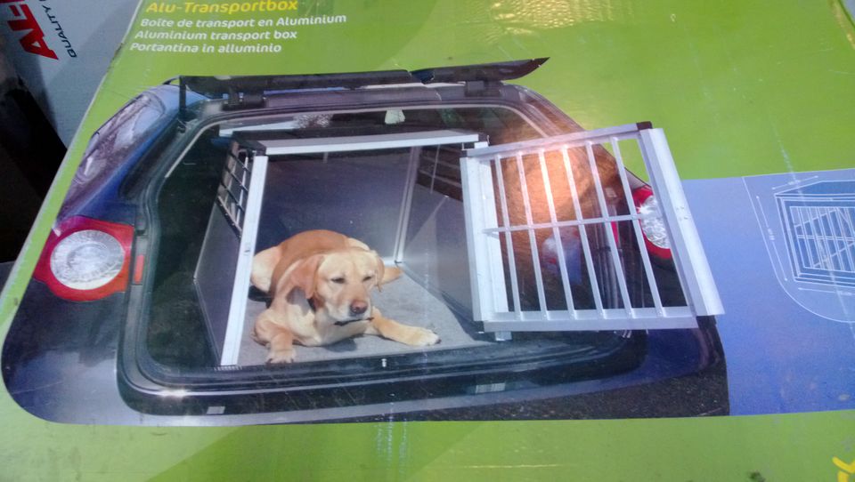 "KERBL" ALU-TRANSPORT-BOX FÜR GROSSE HUNDE - NEU in Crawinkel