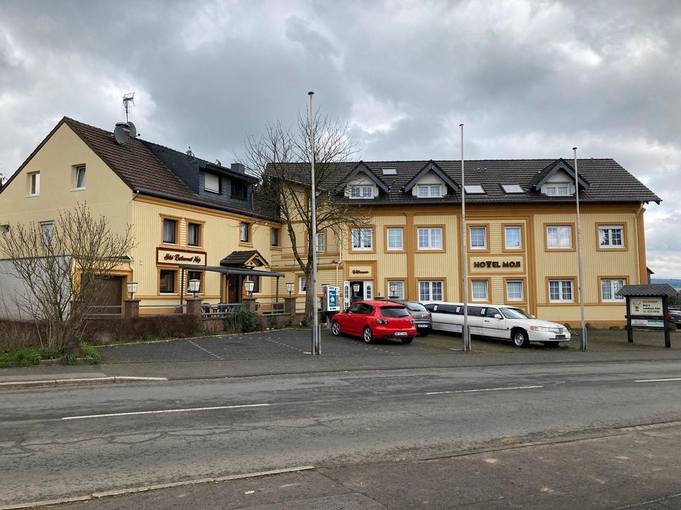 Hotel mit Gaststätte und viel Potenzial in idyllischer Lage! in Lindlar