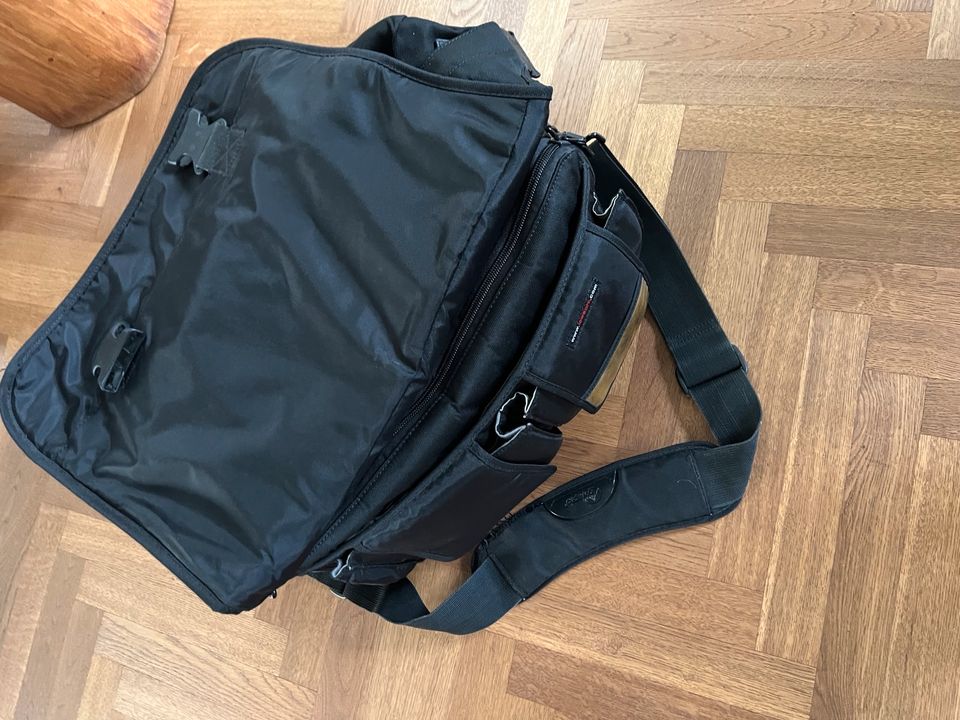 Große Lowepro Fototasche in Darmstadt