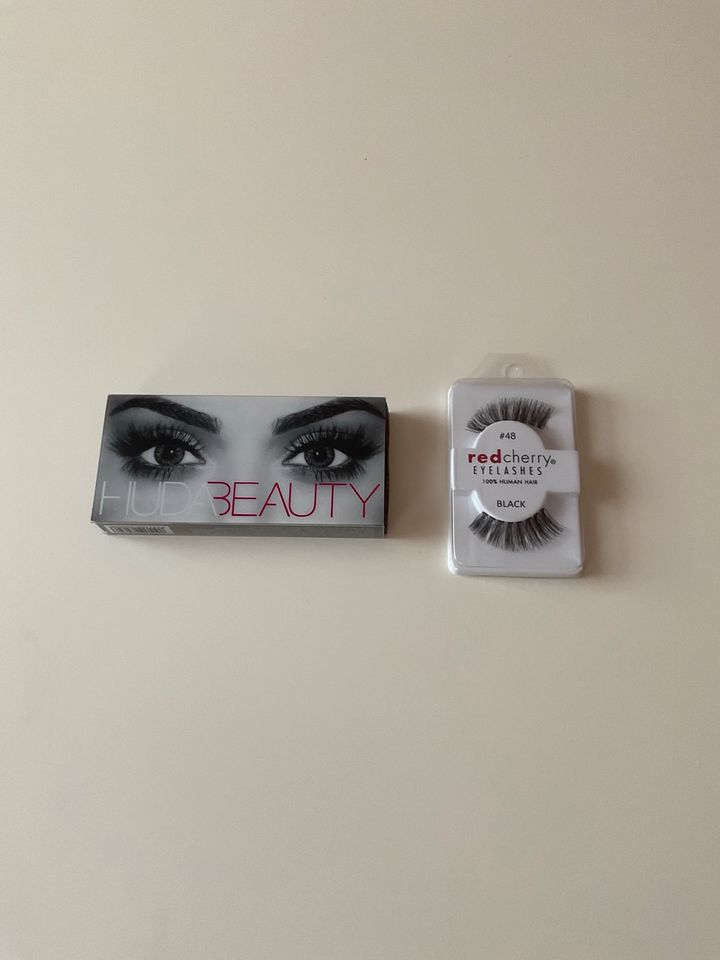 Huda Beauty  Lashes NEU+ Geschenk in Neuwied