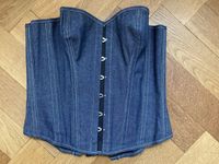 Hochwertiges Jeans Korsett / Corsage, Schnürweite 71cm, neuwertig Hessen - Wiesbaden Vorschau