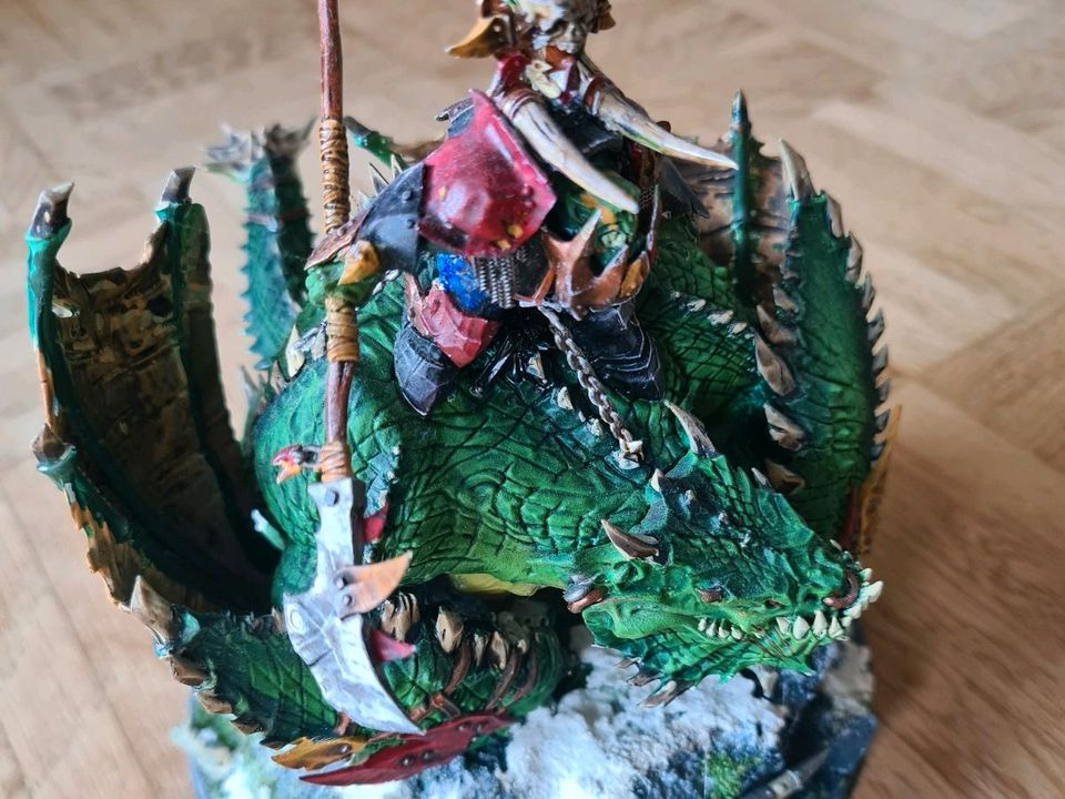 Warhammer AoS Age of Sigmar Orruks Megaboss auf Maw-Krusha in Frankfurt am Main