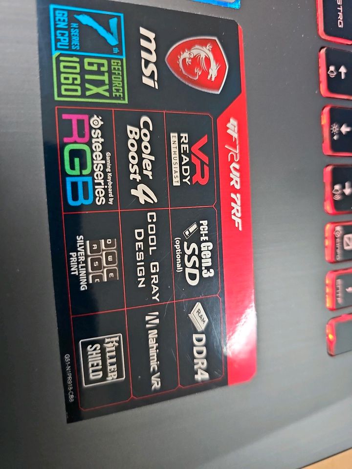 Verkaufe Gaming Laptop i7 16GB DDR 4 VR Ready in Speicher