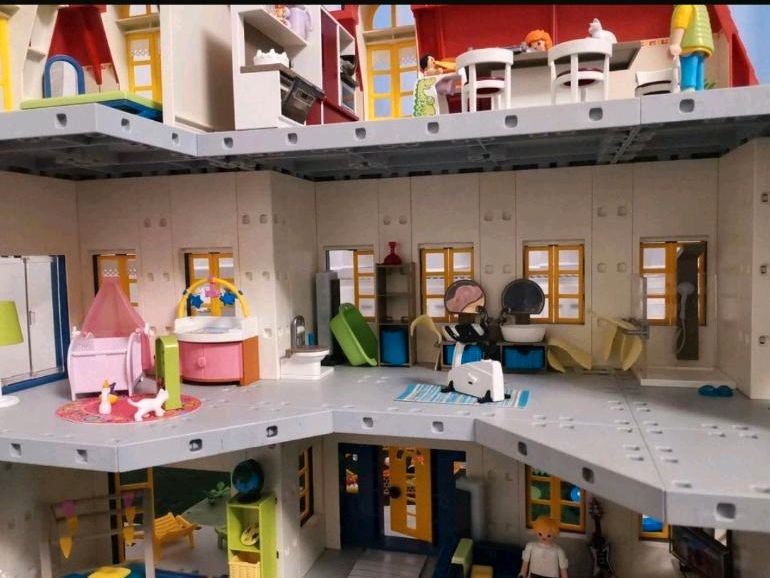 Ikea Kallax + Playmobil Einfamilienhaus in Rheinfelden (Baden)