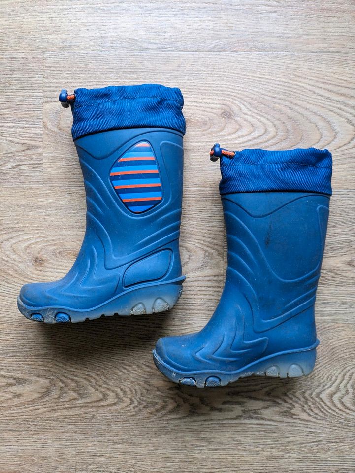 Wallkx blaue blinkende Gummistiefel Gr 24/25 in Tostedt