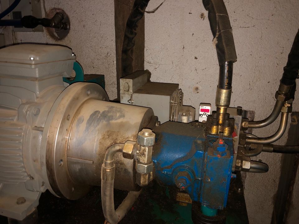 Hydraulikrührwerke UTS Biogas Rührwerk Fermenter Hydraulik Nachgä in Sielenbach