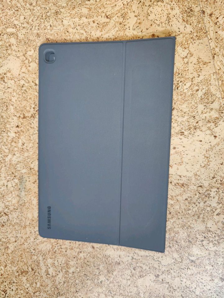 Samsung Galaxy Tab S5e Book Cover keyboard in Würzburg