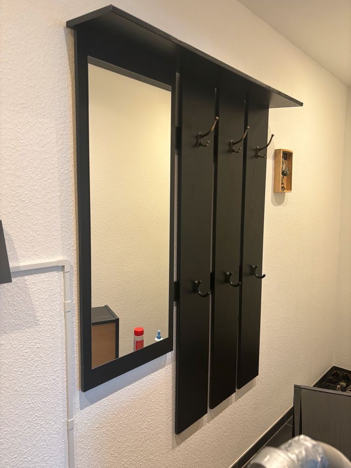 Garderobe mit Spiegel Eingangsbereich zweiteilig schwarz in Köln