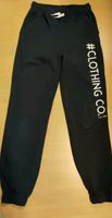 Junge Jogging Hose dunkelblau Gr. 152 Schleswig-Holstein - Tensfeld Vorschau