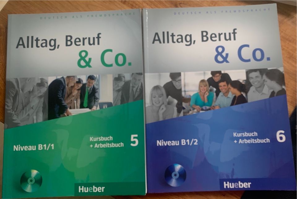 Alltag, Beruf & Co. B1/1 5 & B1/2 6 Kursbuch+Arbeitsbuch Hueber in Hamburg