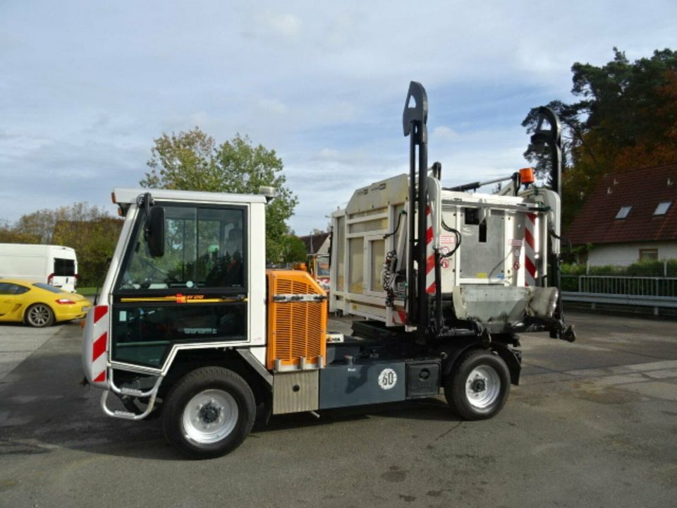 Boki HY1251 4x4x4 Müllwagen Schüttung Allrad Presse inkl. MWST in Wendelstein