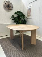 Ferm Living Bevel Tisch Eiche Weiß oval 117-217cm Aachen - Aachen-Mitte Vorschau