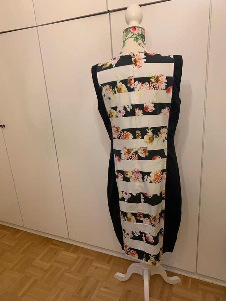 Wie Neu! Wunderschönes Etui Kleid von Apanage, Gr. 42 in Iserlohn