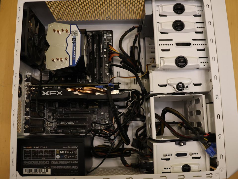 Designer PC Intel i7, 500GB SSD+1,5 TB HDD, Radeon 4G, 16 GB RAM in Frankfurt am Main