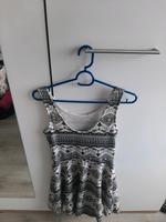 Kleid mit Muster Gr. 36 Baden-Württemberg - Böblingen Vorschau