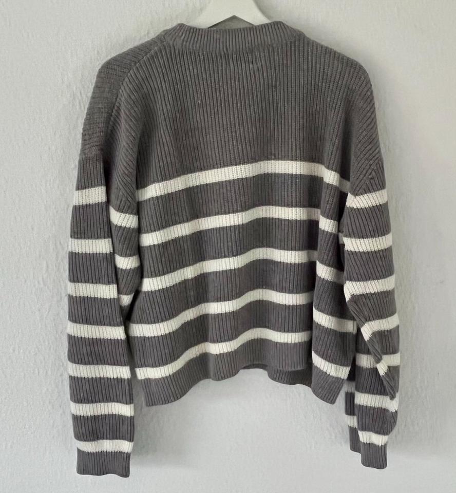 Schicker bequemer Damen Jumper / Pullover in Gr. L Neuwertig in Bad Homburg