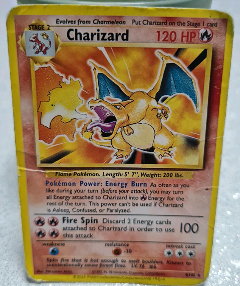 Pokemon Karte Charizard in Bochum