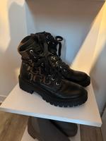 Guess Stiefel Größe 37 Brandenburg - Neuruppin Vorschau