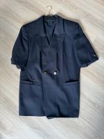 Blazer Gr.40 kurzärmlig dklblau Hessen - Linden Vorschau