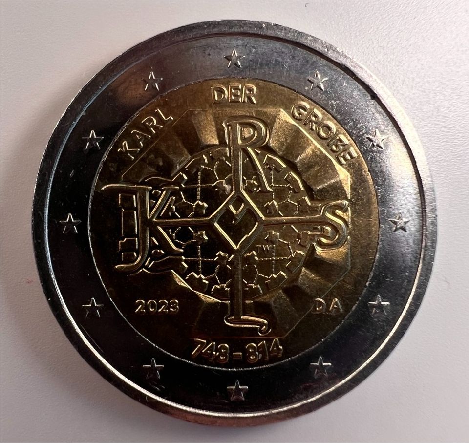 Verschiedene seltene 2 Euro Münzen in Hamburg