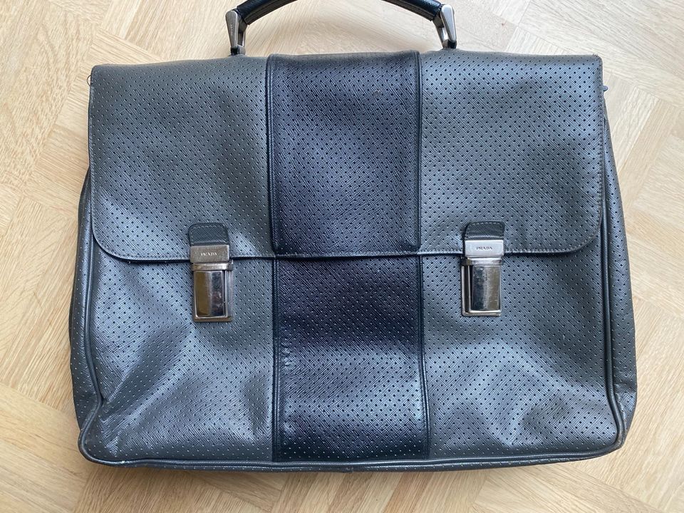 Prada Herrentasche Business in Hanau