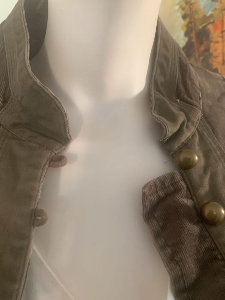 Khaki/Olive Jacke /Gr.40/M, Frühlings/Herbst,aus aus Cord in München