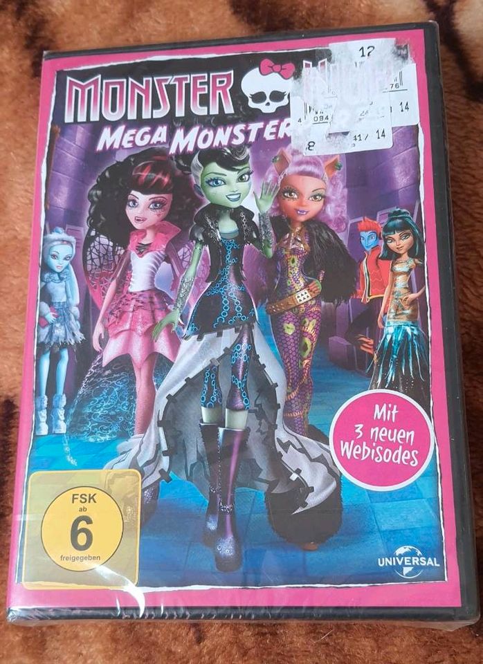 Monster High Tausch Puppen Zubehör Vinyl Minis in Rohr Mittelfr.