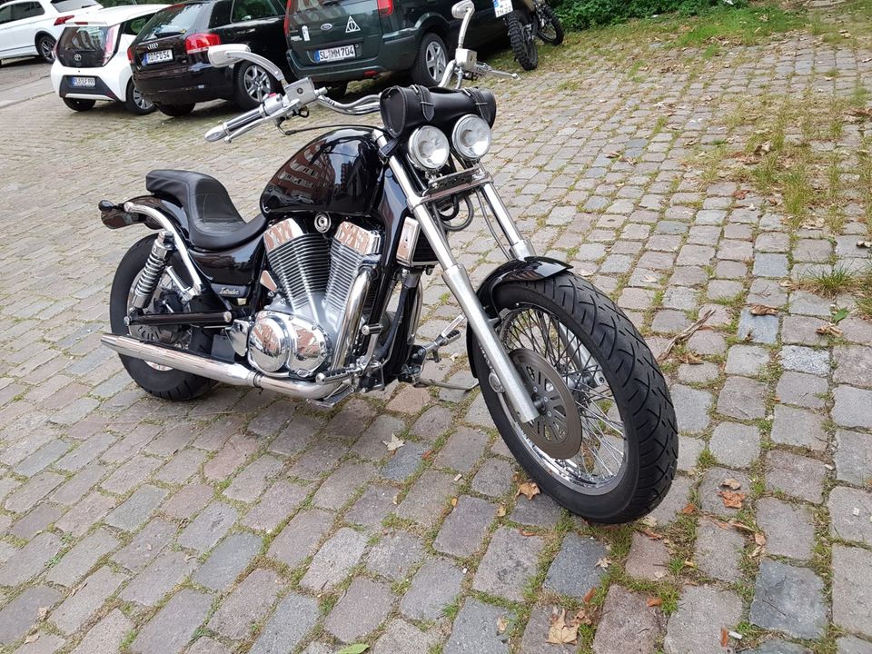 Suzuki Intruder 1400 in Achterwehr