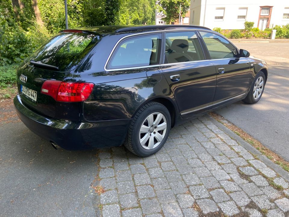 Audi A6 3,2 FSI Schaltgetriebe 2.Hand Tüv 01 / 2026 in Lippstadt