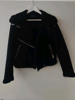 Schwarze gefütterte Wildlederjacke Gr. 38/M Baden-Württemberg - Altbach Vorschau