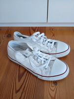 Fila Sneaker Chucks weiß Gr.44 Nordrhein-Westfalen - Schmallenberg Vorschau