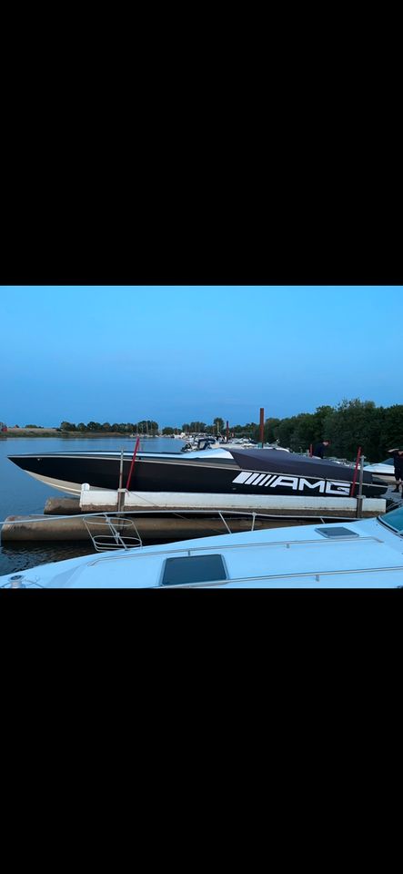 Lift - Bootslift - Boatlift - Schnellboot - Hebeanlage - Lifter in Hanstedt