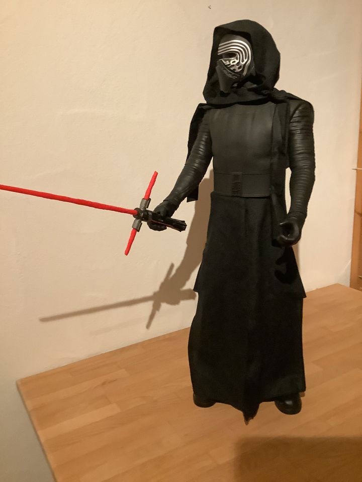 Star Wars Kylo Ren, Figur, ca. 80cm groß in Alzenau