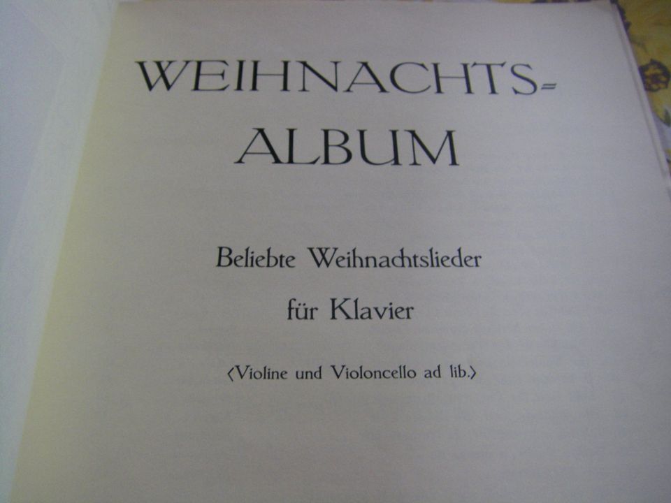 Weihnachtsalbum für Klavier,  Duettbüchlein für Flöte in Merkendorf