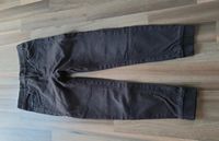 wie neu Gr. 134 H&M lange Hose schmal dunkelgrau Jogger Jeans Dresden - Weixdorf Vorschau