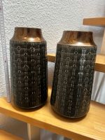 2 Deko Vasen Keramik 34 cm hoch Wohnaccessoires drinnen/draussen Baden-Württemberg - Murr Württemberg Vorschau