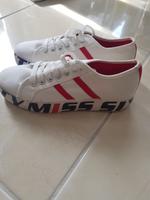 Miss Sixty Stoffschuhe Schuhe Sneaker weiß gr. 39 Brandenburg - Ahrensfelde Vorschau