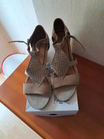 Tamaris Sandalette taupe Gr. 41 NEU inkl. Versand Nordrhein-Westfalen - Schwerte Vorschau