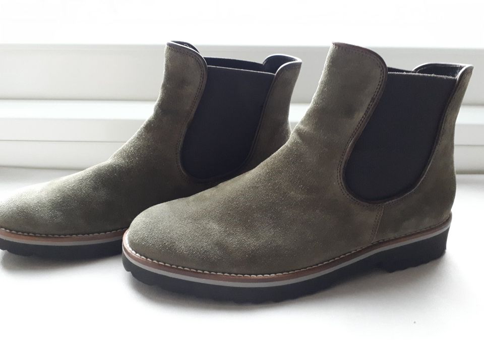 Gabor Chelsea Boots Stiefeletten Gr. 37 Wildleder Dunkelgrün in Bayern -  Straubing | eBay Kleinanzeigen ist jetzt Kleinanzeigen