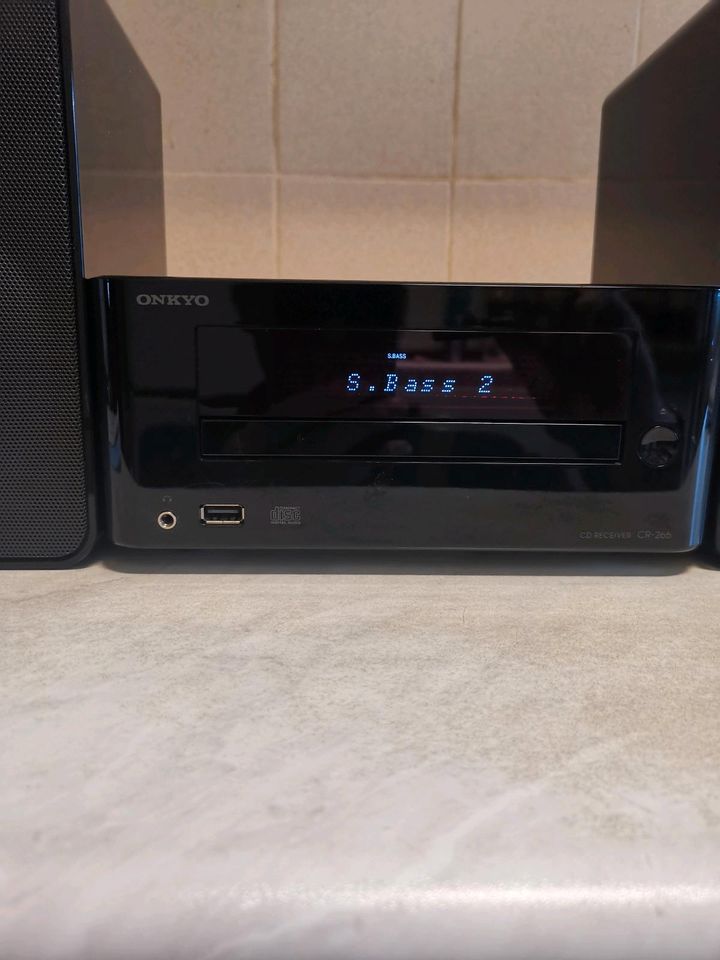 Onkyo Anlage CR 265-schwarz- in Stuttgart