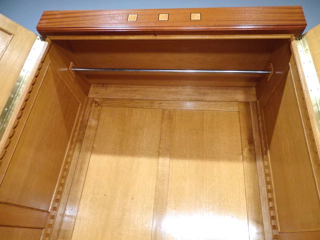 SEHR SCHÖNER JUGENDSTIL KLEIDER & WÄSCHE SCHRANK UM 1910 in Berlin